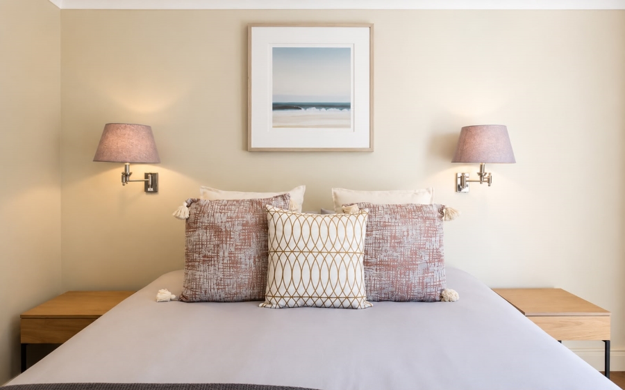 2 Bedroom Property for Sale in Green Point Western Cape